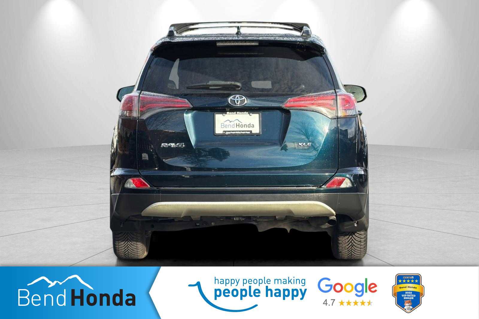 Used 2018 Toyota RAV4 XLE image 7