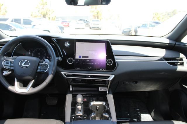 Certified 2024 Lexus RX 350 FWD w/ Technology Package image 10