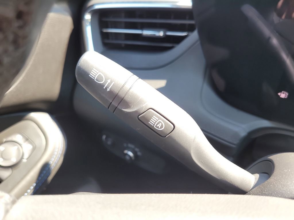 Used 2025 Buick Encore GX Sport Touring w/ Comfort Package image 30