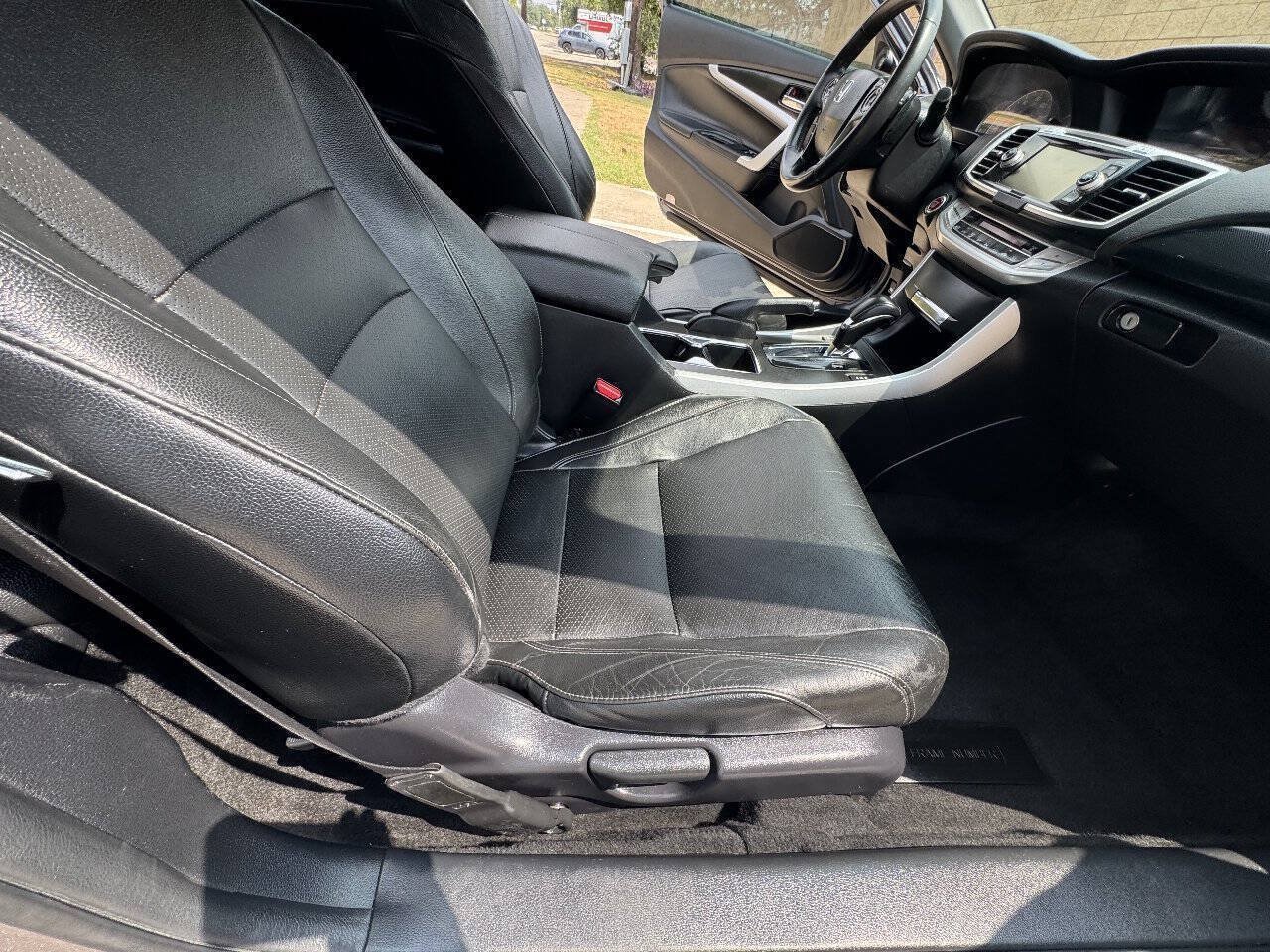 Used 2015 Honda Accord EX-L image 26