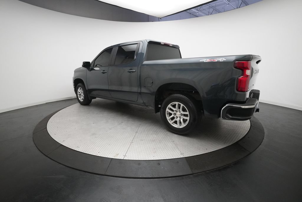 Used 2022 Chevrolet Silverado 1500 LT AWD/4WD image 31