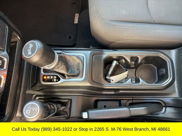 Used 2022 Jeep Wrangler Sport image 18