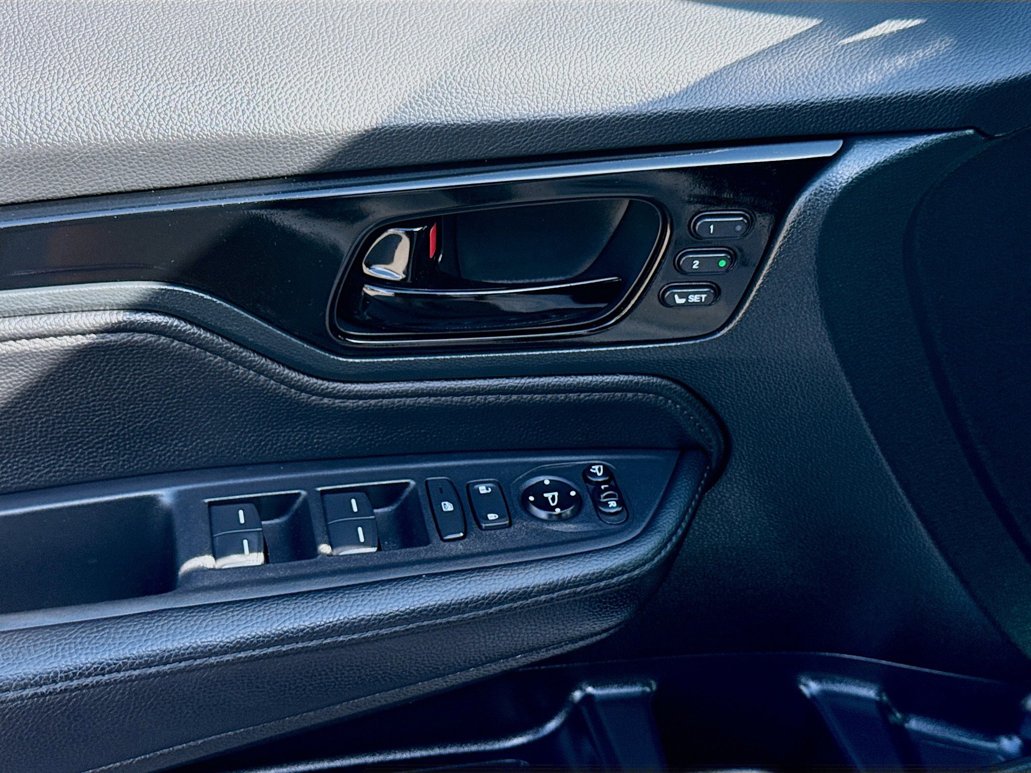 Certified 2024 Honda Odyssey Elite image 17