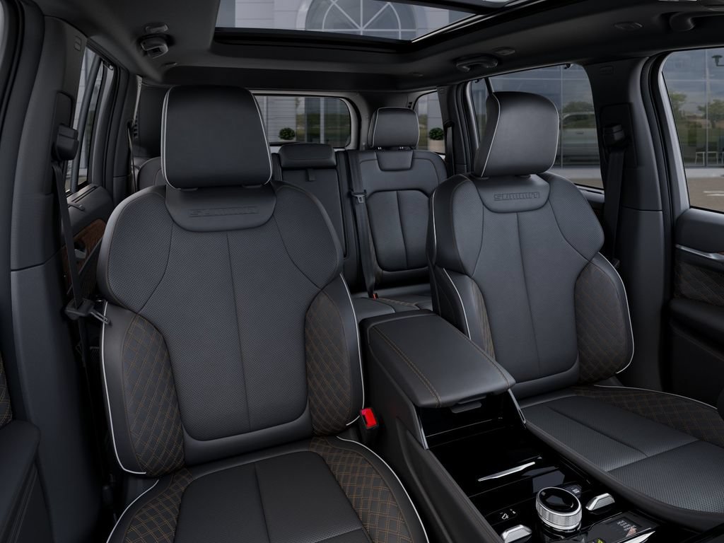 New 2025 Jeep Grand Cherokee Summit AWD/4WD image 17