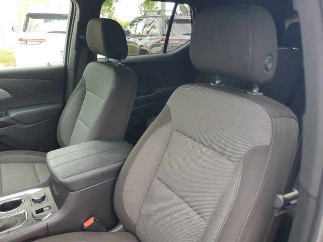 Certified 2023 Chevrolet Traverse LT FWD image 17