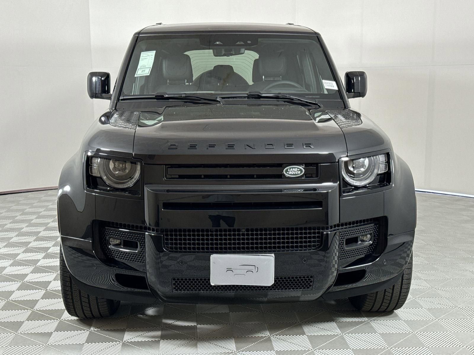 Certified 2024 Land Rover Defender 110 X AWD/4WD image 7