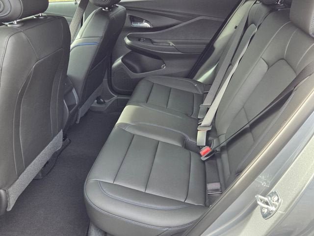 New 2026 Buick Envista Sport Touring w/ Convenience I Package FWD image 10