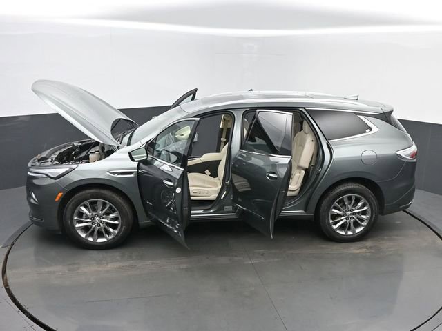 Used 2023 Buick Enclave Avenir w/ Avenir Technology Package image 65