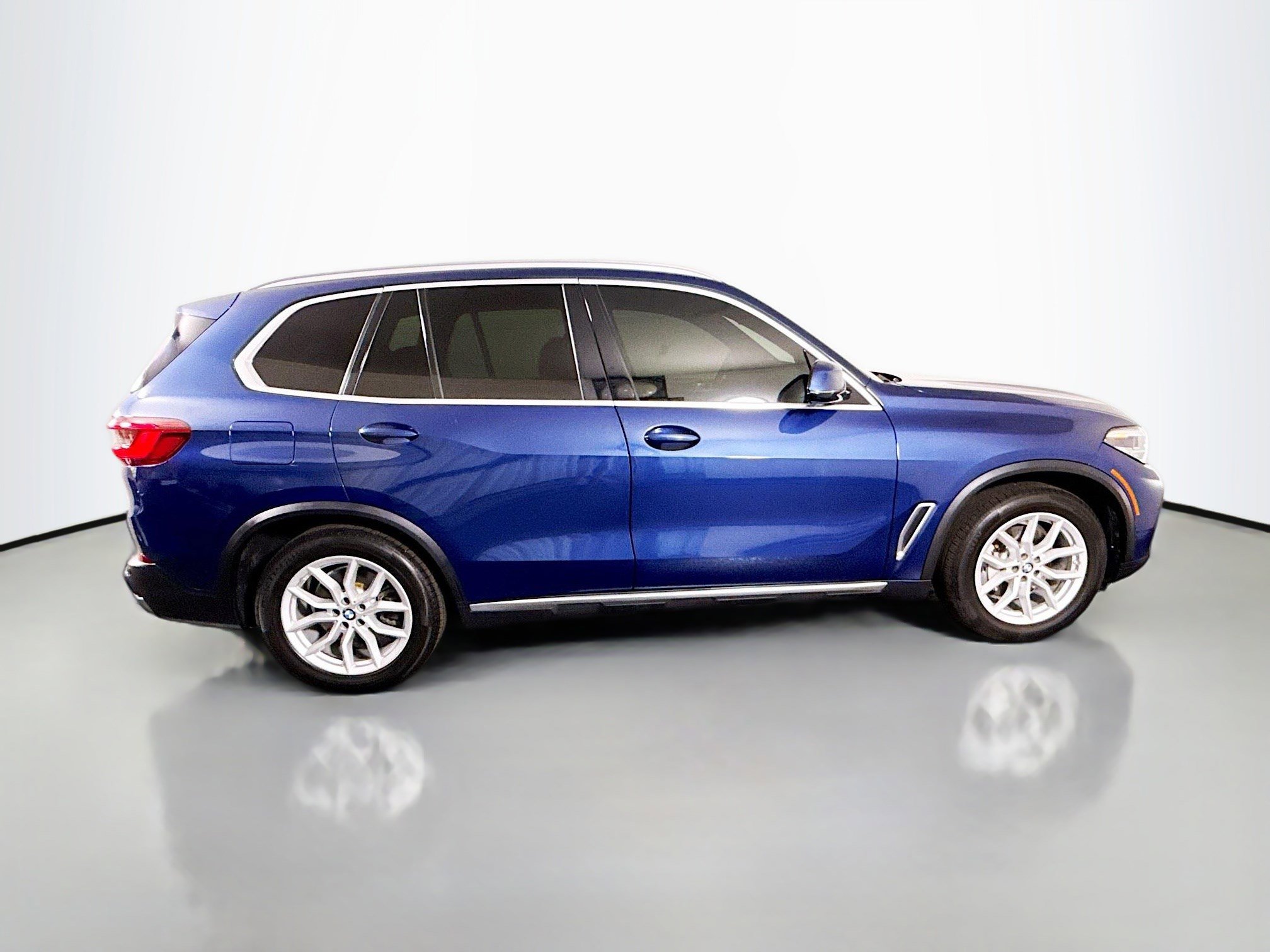 Used 2020 BMW X5 sDrive40i w/ Convenience Package RWD image 11
