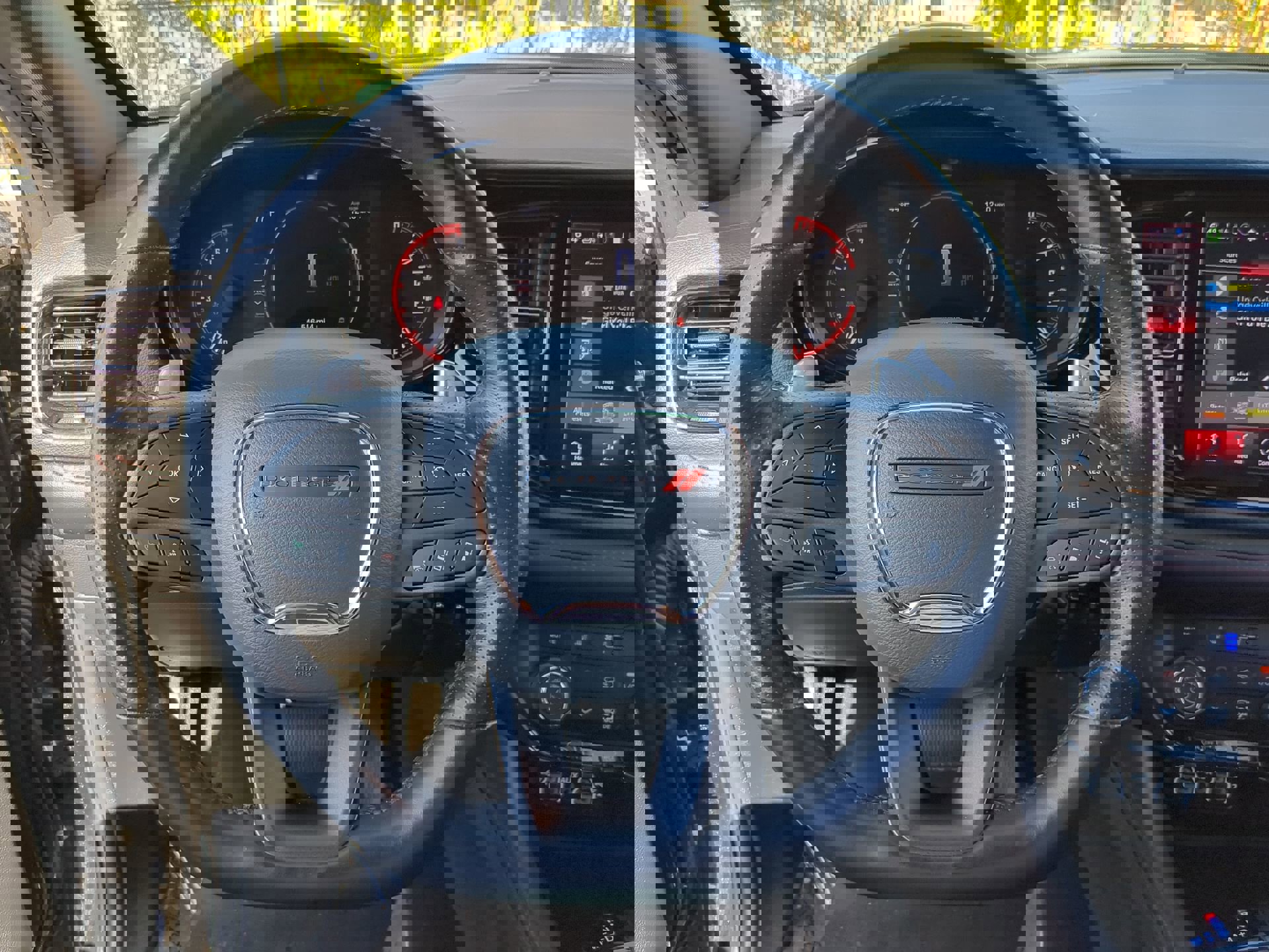 Used 2023 Dodge Durango GT image 32