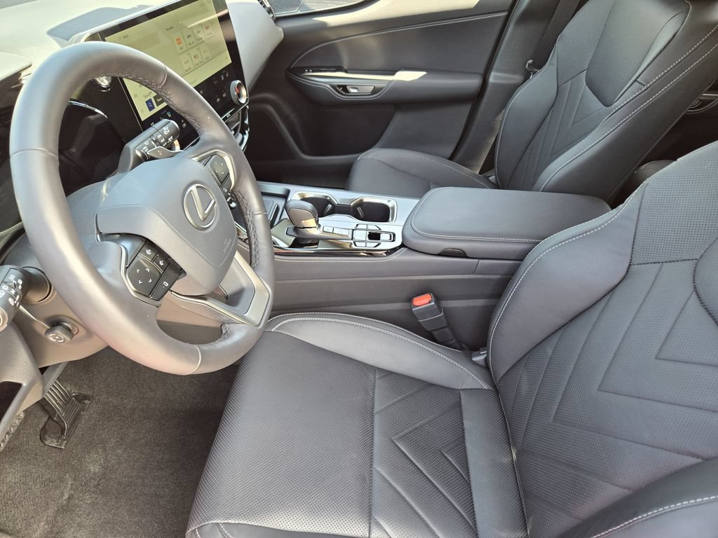 Used 2025 Lexus NX 350 AWD w/ Cold Area Package image 16
