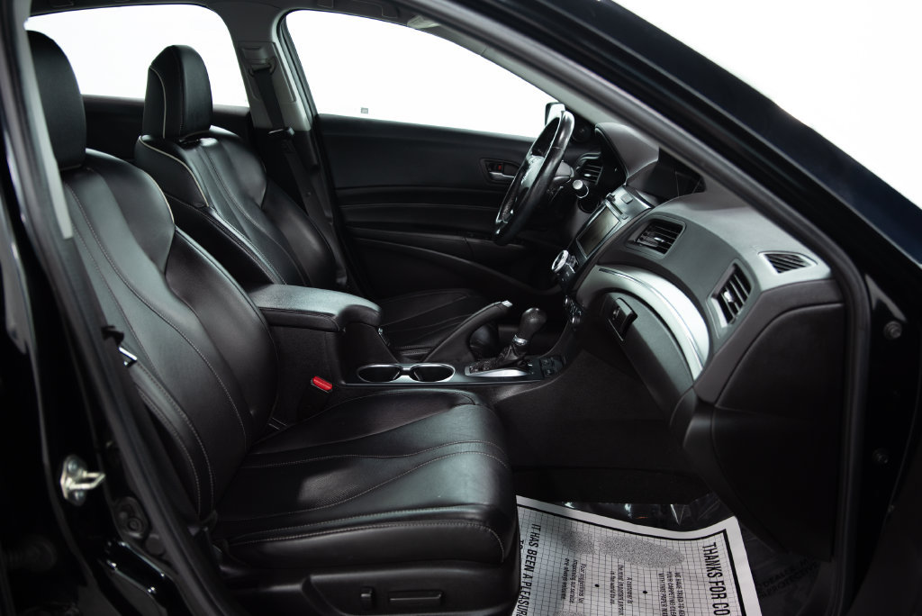 Used 2020 Acura ILX w/ Premium Package FWD image 13