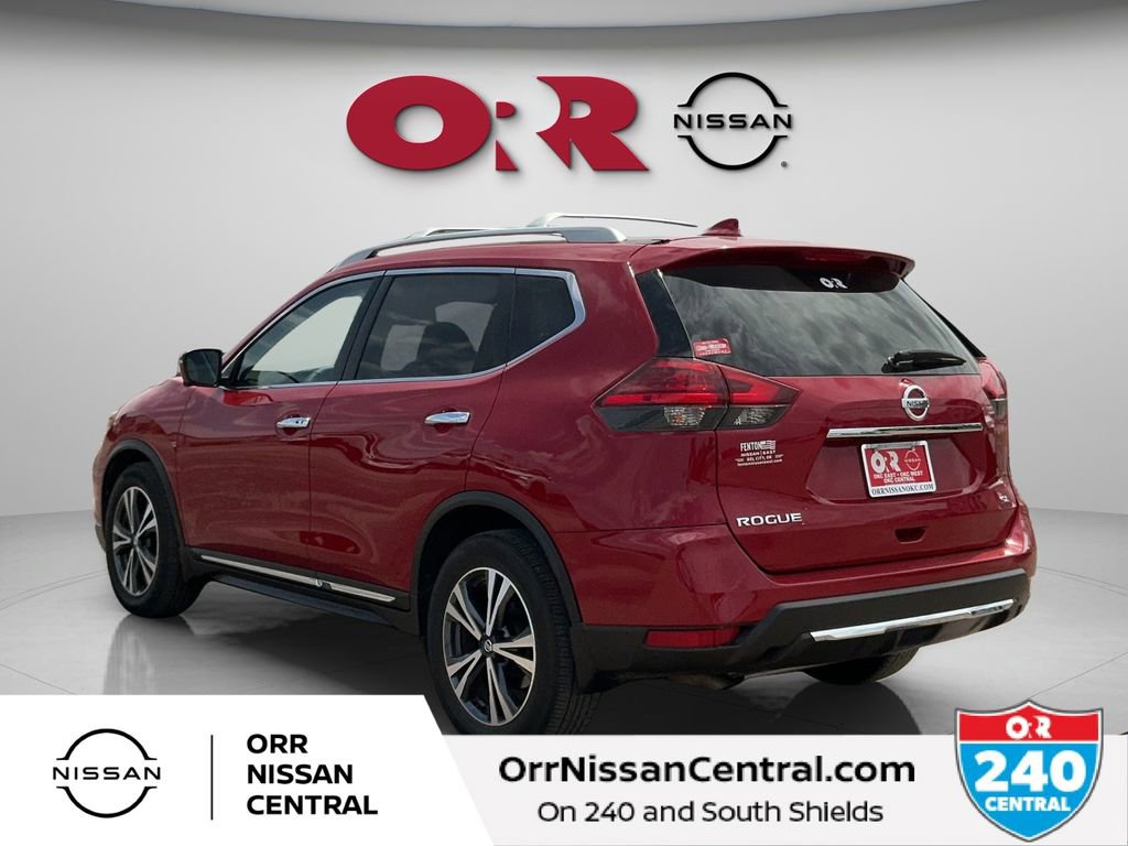 Used 2017 Nissan Rogue SL w/ SL Premium Package FWD image 7