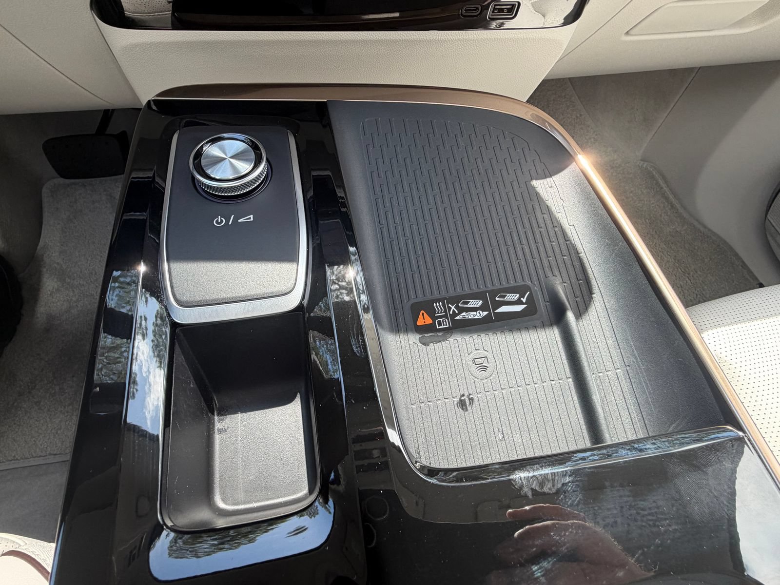 Used 2026 Buick Enclave Avenir w/ Super Cruise Package AWD/4WD image 21