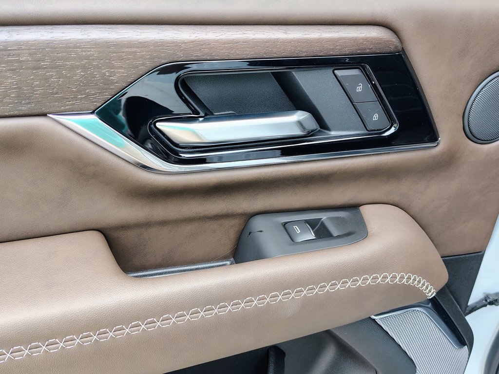 New 2026 GMC Yukon Denali Ultimate AWD/4WD image 41