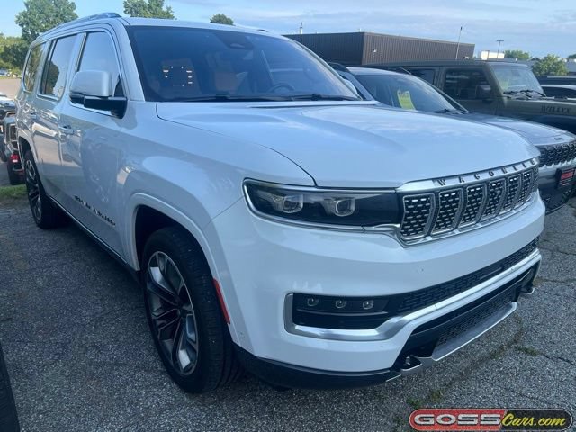 Certified 2022 Jeep Grand Wagoneer Series III w/ Rear Seat Video Group 1 AWD/4WD image 2