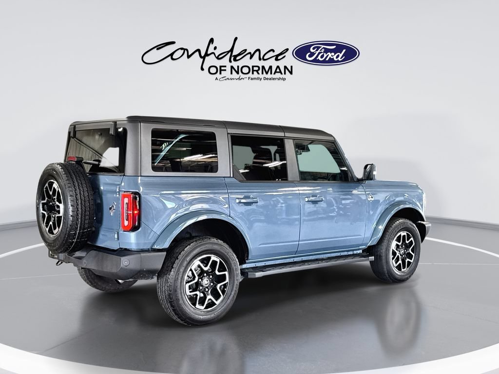 Used 2024 Ford Bronco Outer Banks AWD/4WD image 9