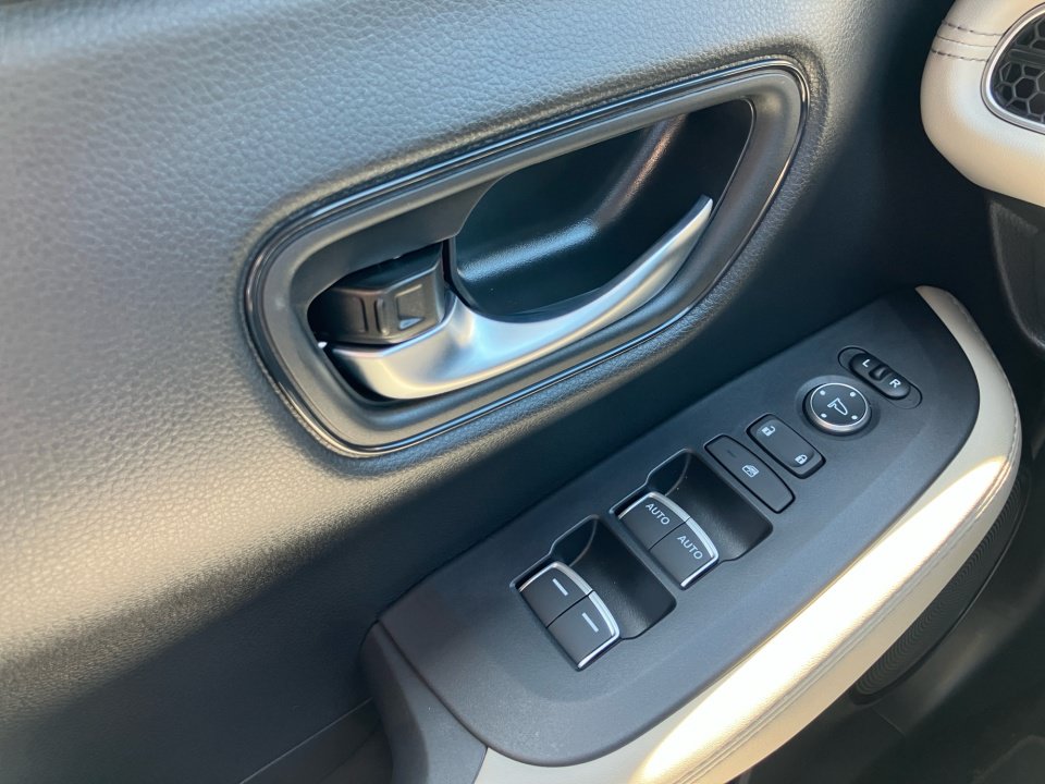 New 2027 Honda HR-V EX-L image 32