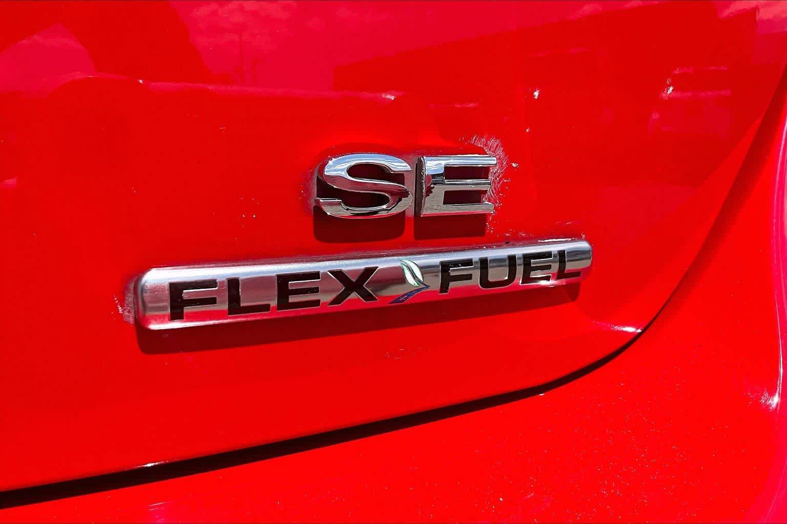 Used 2016 Ford Focus SE w/ Equipment Group 201A FWD image 10
