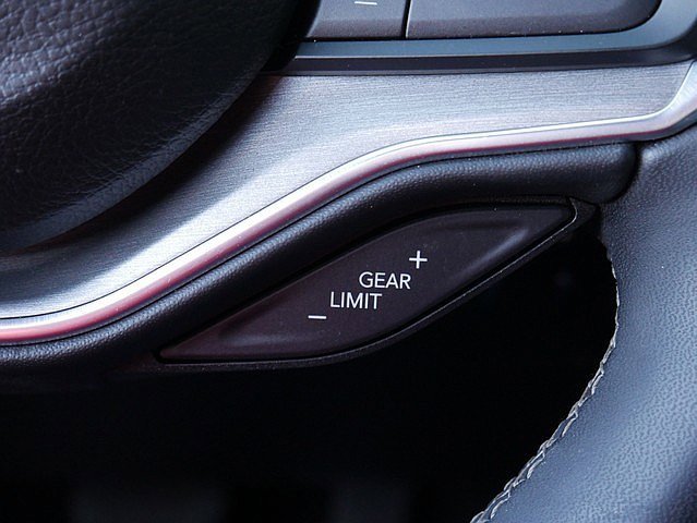 Used 2024 Jeep Wagoneer Series II image 35