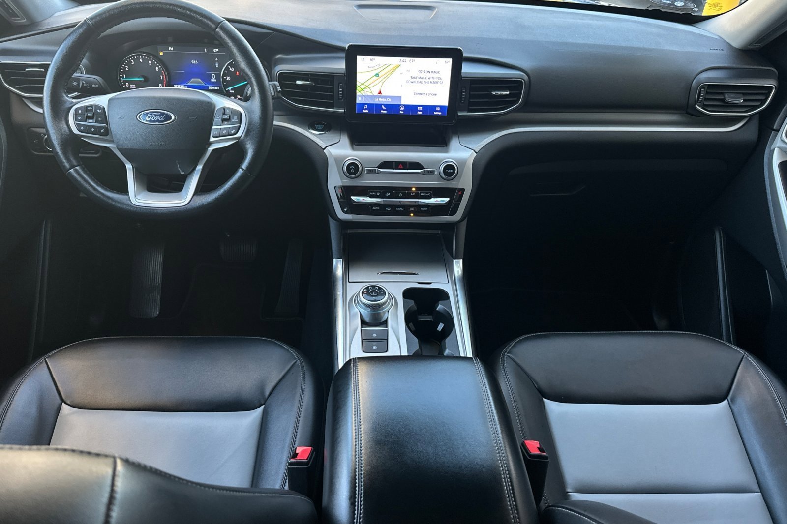 Certified 2022 Ford Explorer XLT w/ Equipment Group 202A image 12