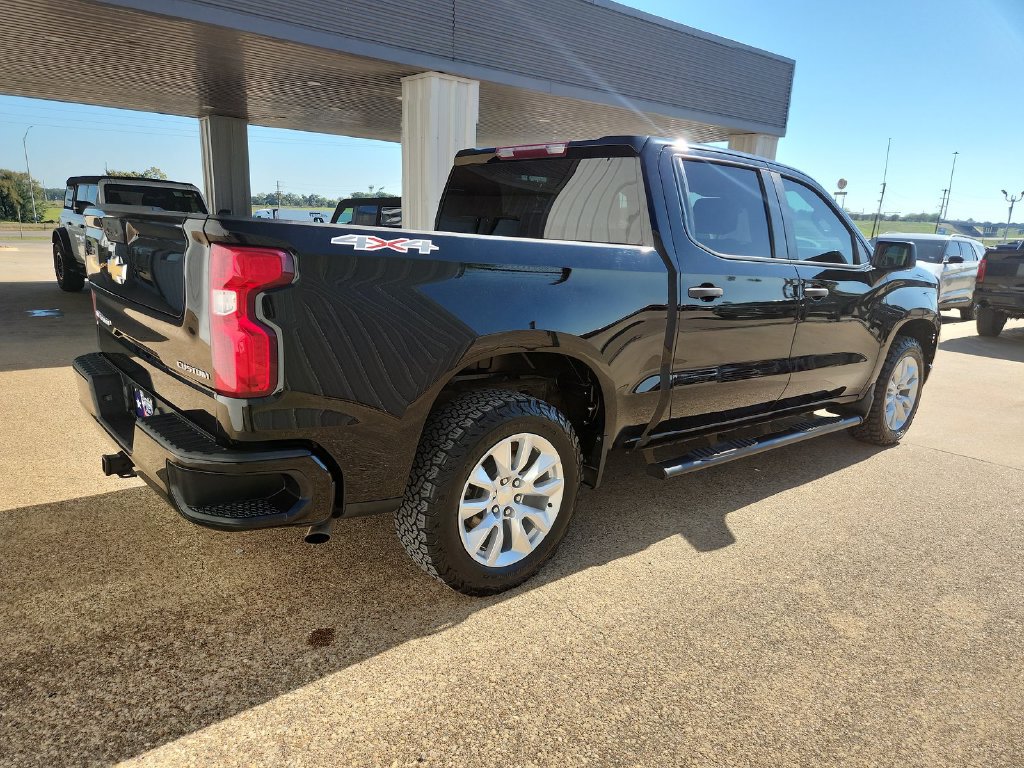 Used 2022 Chevrolet Silverado 1500 Custom AWD/4WD image 8