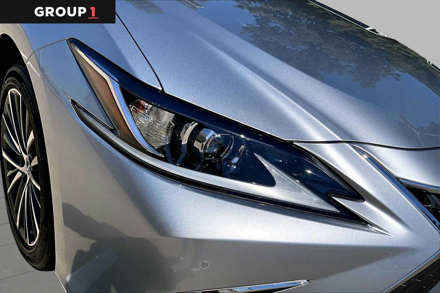 Certified 2025 Lexus ES 350 w/ Premium Package FWD image 25