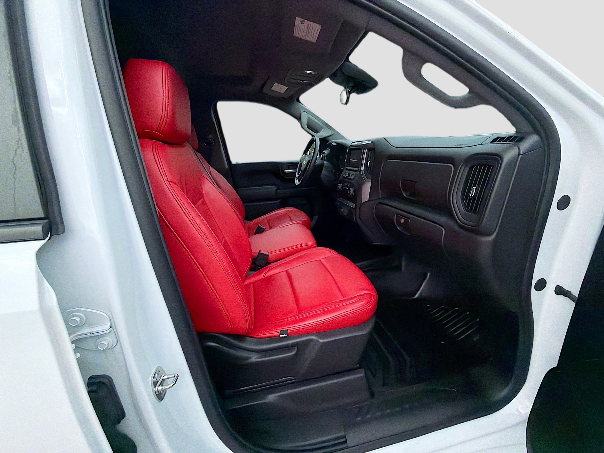 Used 2024 Chevrolet Silverado 1500 W/T w/ Z71 Off-Road Package image 30