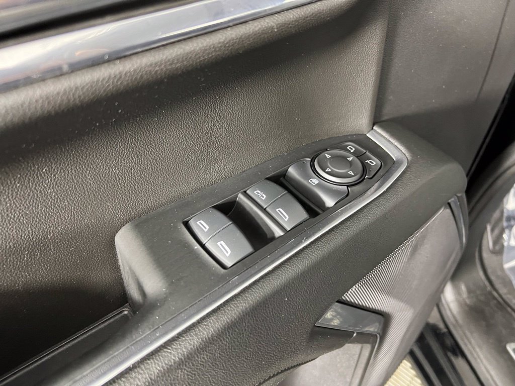 Certified 2024 Chevrolet Silverado 1500 LT AWD/4WD image 17
