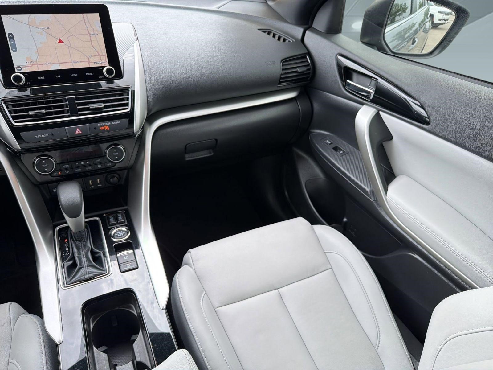 Used 2025 Mitsubishi Eclipse Cross Black Edition image 29