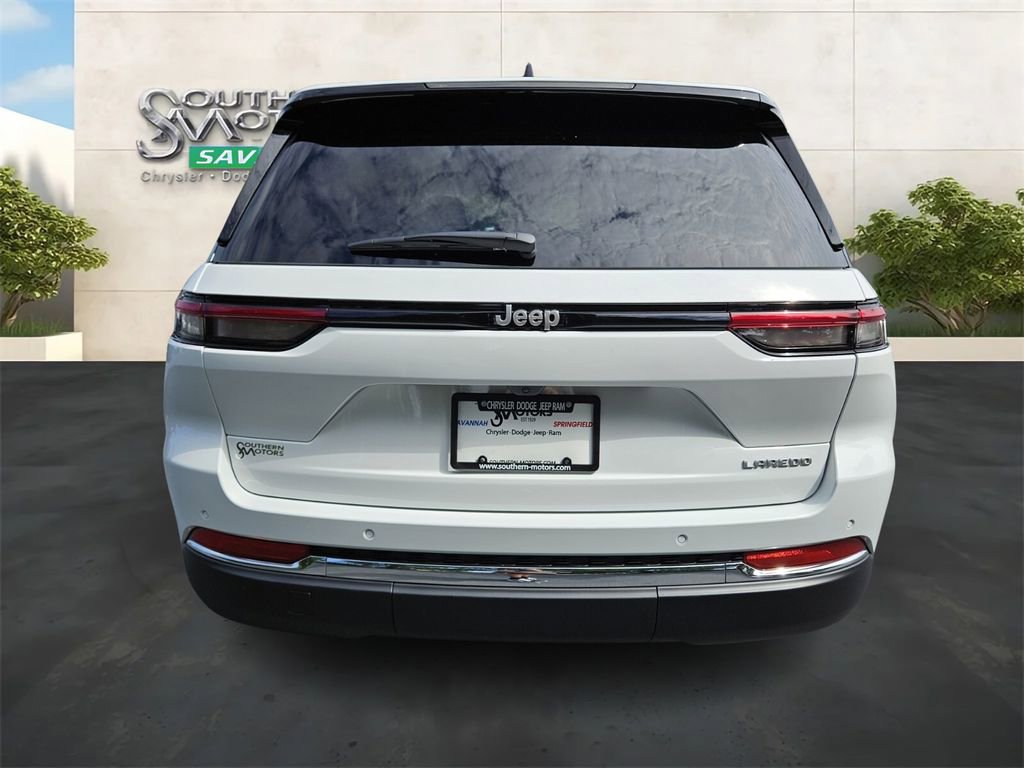 New 2024 Jeep Grand Cherokee Laredo X w/ Luxury Tech Group I image 4