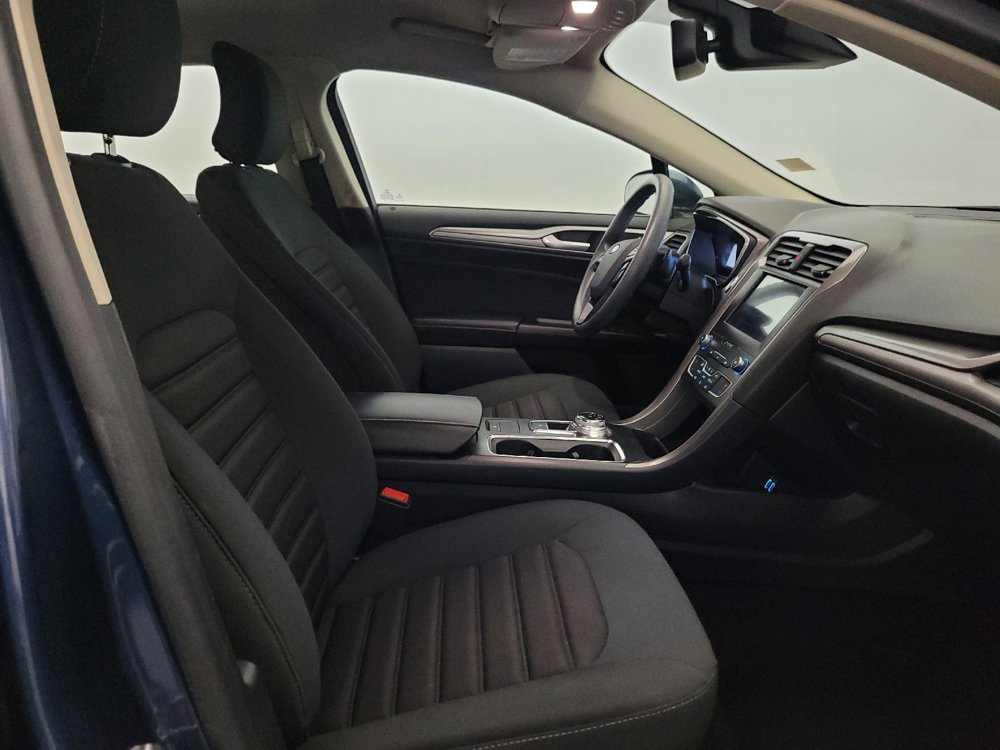 Used 2019 Ford Fusion SE FWD image 21