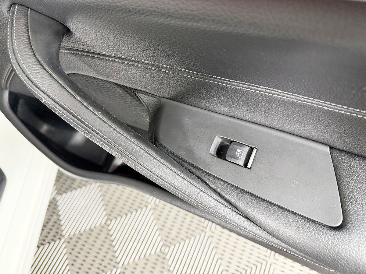 Used 2017 BMW 540i RWD image 46