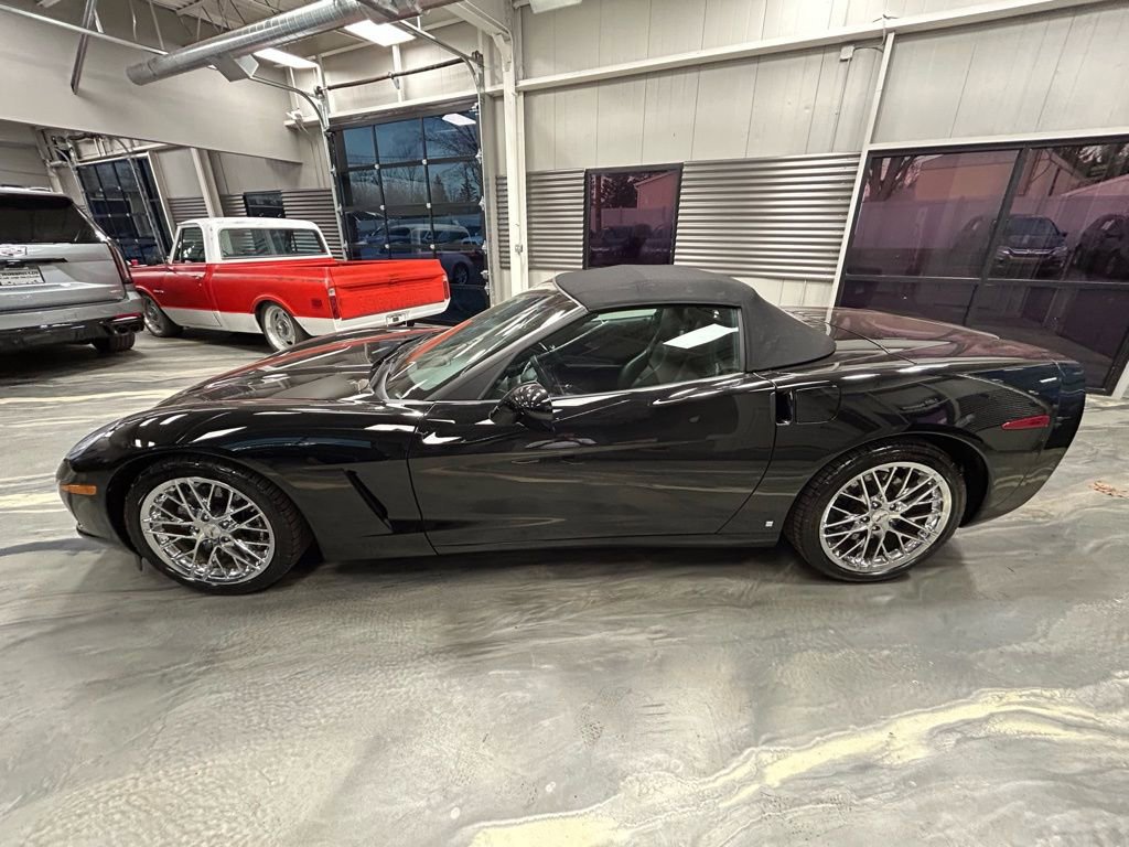 Used 2007 Chevrolet Corvette Convertible w/ Preferred Equipment Group image 29