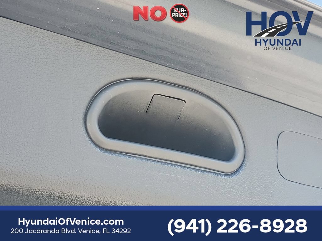 Used 2019 Hyundai Tucson Value w/ Cargo Package FWD image 12