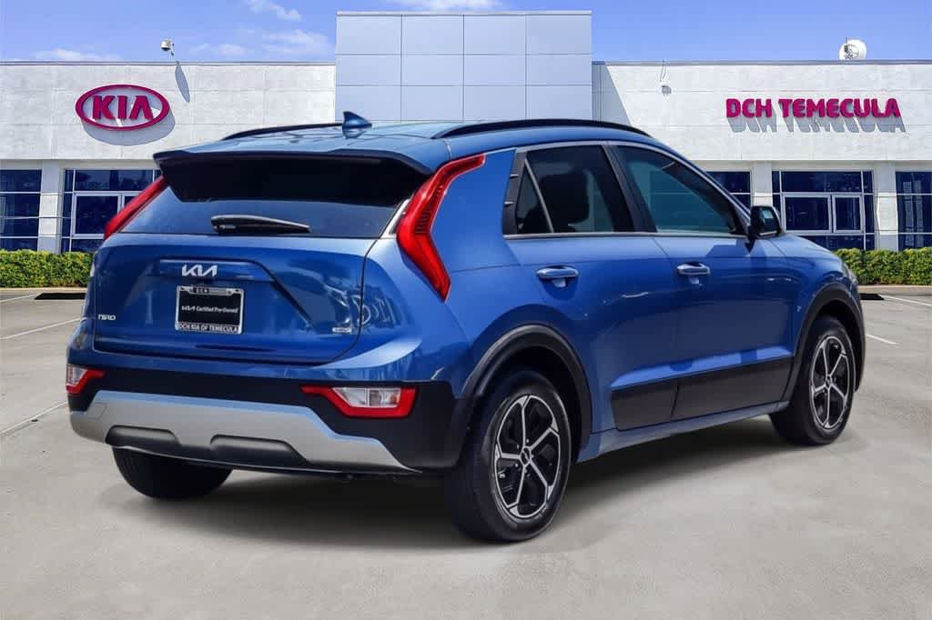 Certified 2023 Kia Niro EX FWD image 4