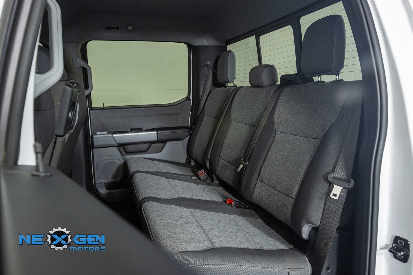 Used 2024 Ford F250 XL w/ STX Appearance Package image 27