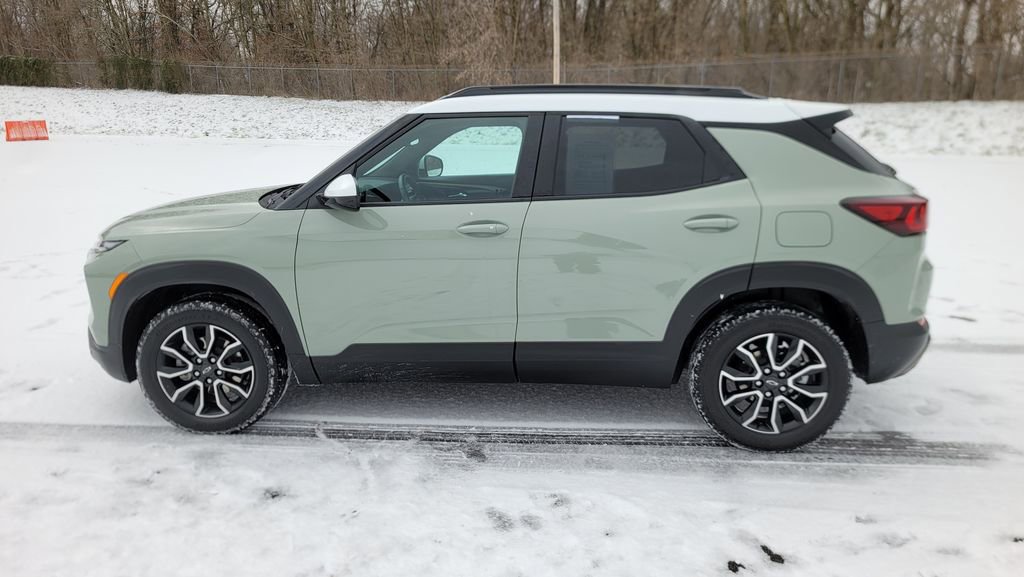 Used 2024 Chevrolet TrailBlazer ACTIV w/ Convenience Package image 7