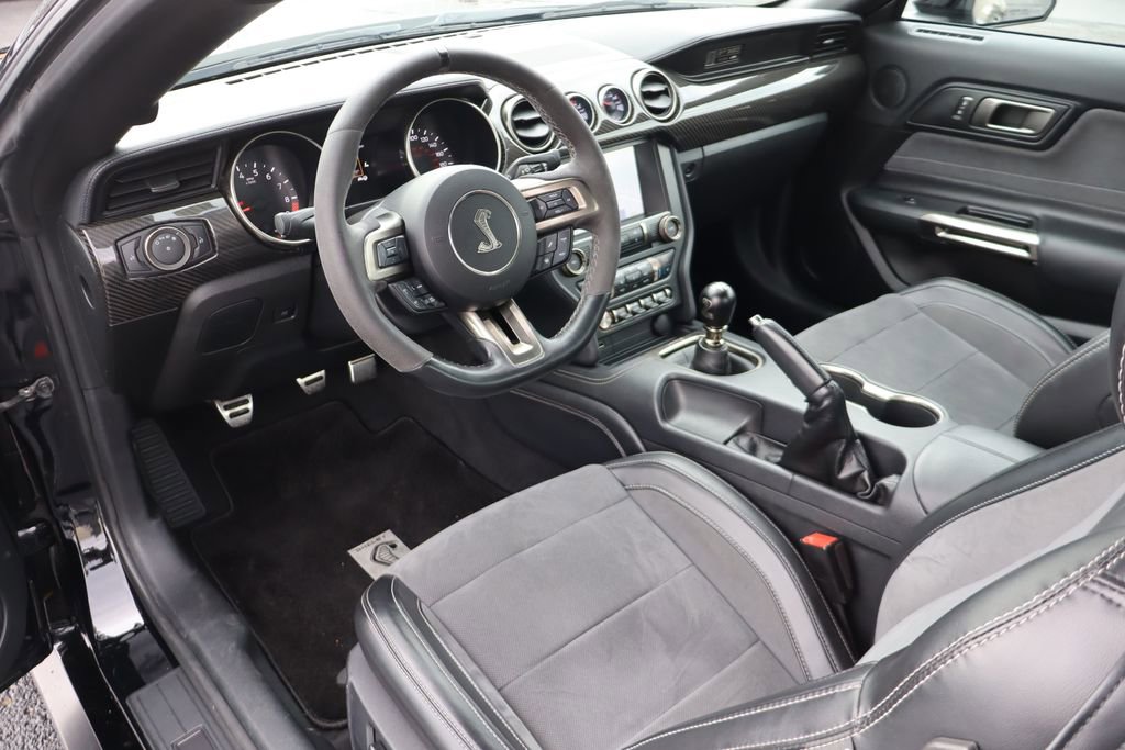 Used 2020 Ford Mustang Shelby GT350 w/ Technology Package image 5