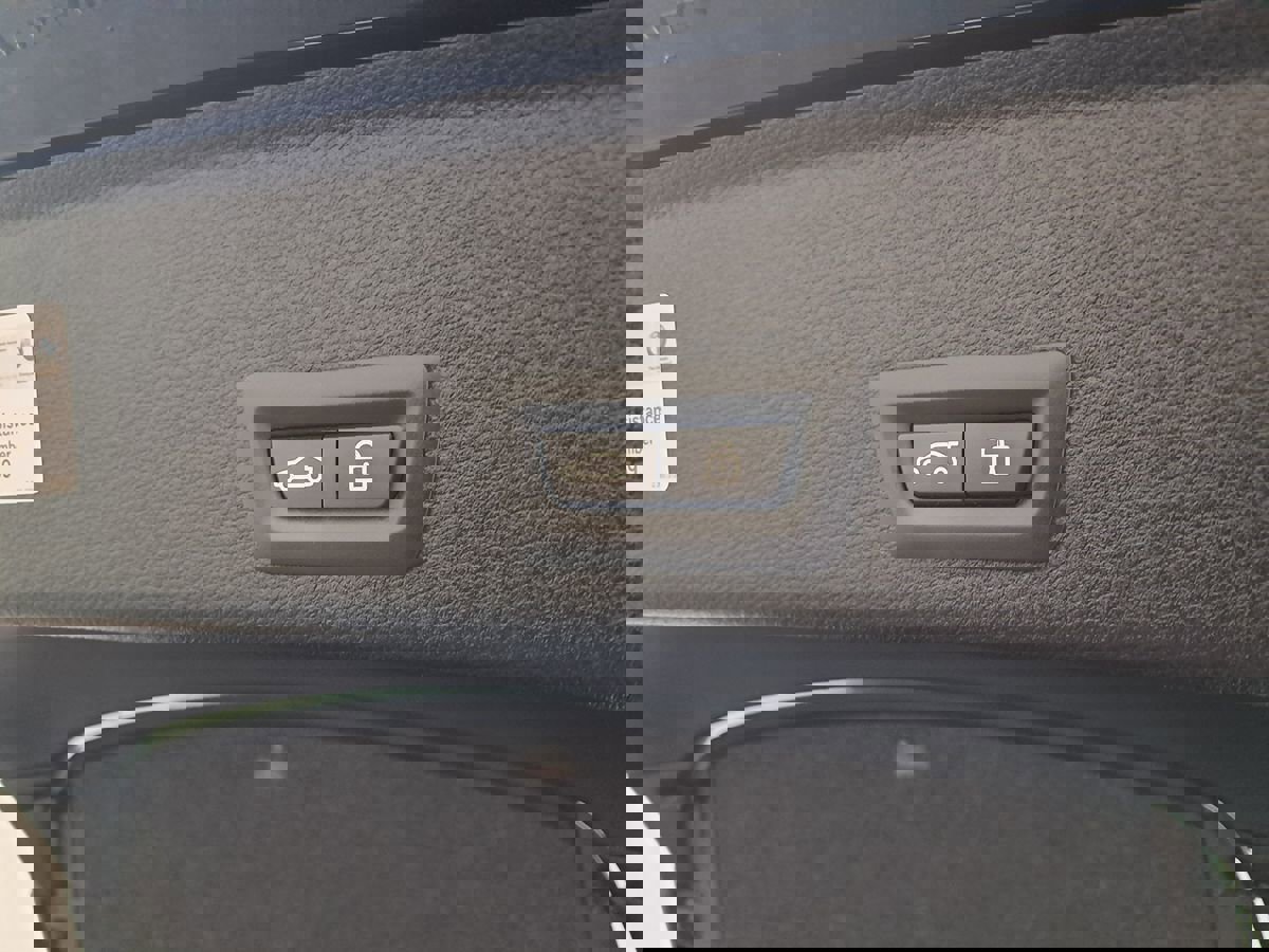 Used 2018 BMW X4 xDrive28i image 44