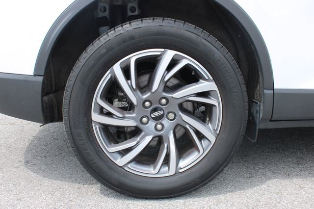 Used 2023 Lincoln Corsair AWD w/ Equipment Group 101A image 38