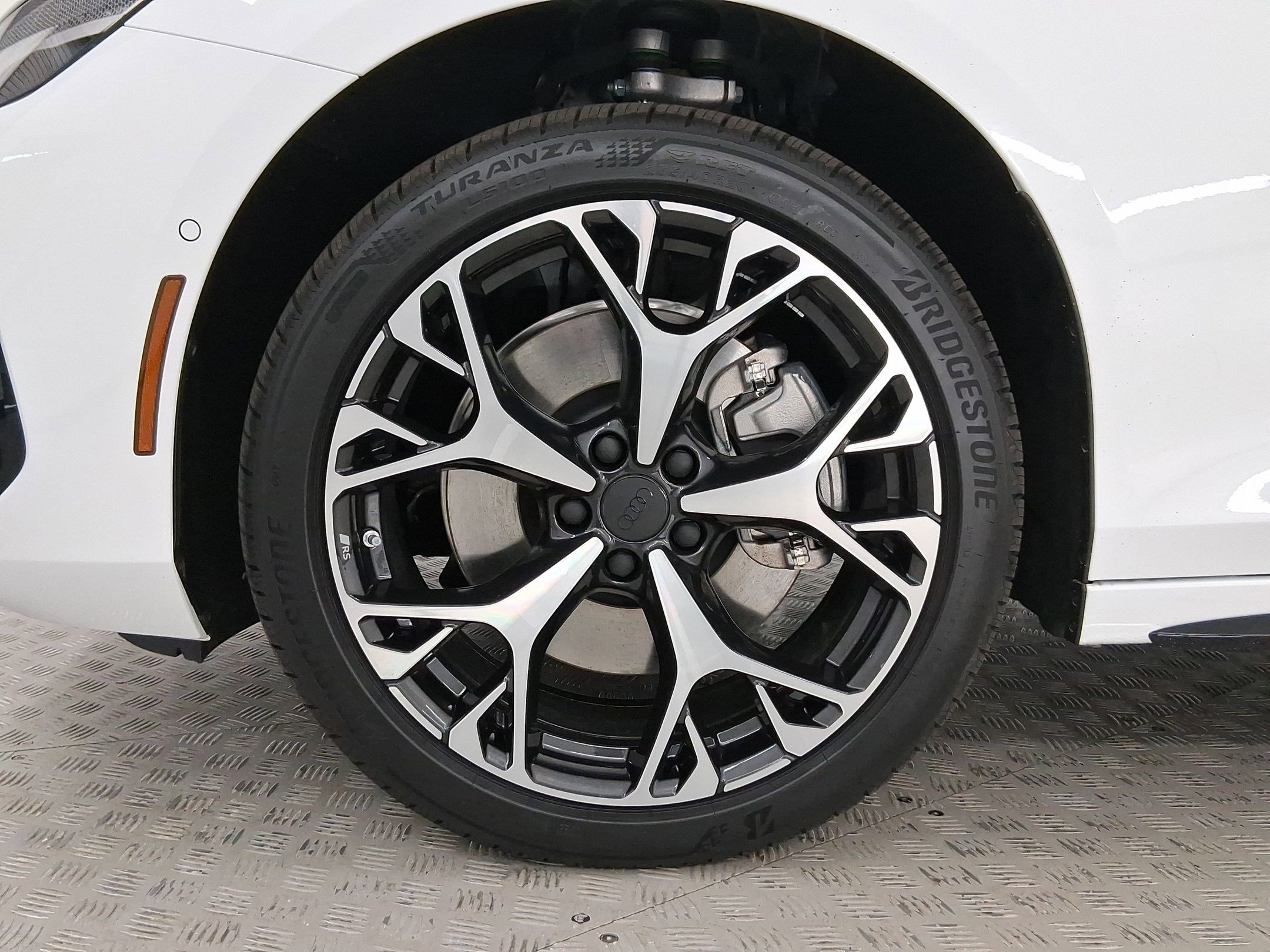 New 2026 Audi A6 Premium Plus image 11