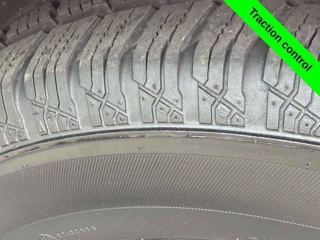 Used 2023 Chrysler Voyager LX FWD image 34