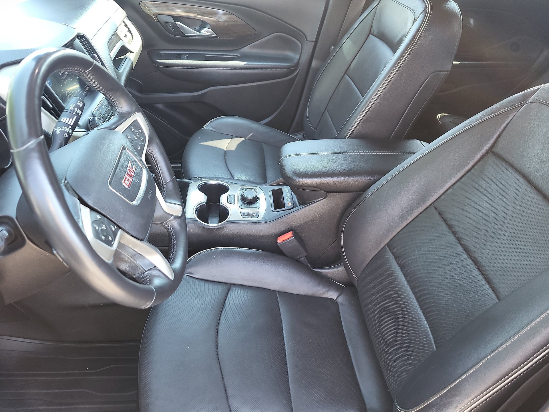 Certified 2018 GMC Terrain Denali w/ Advanced Safety Package AWD/4WD image 11