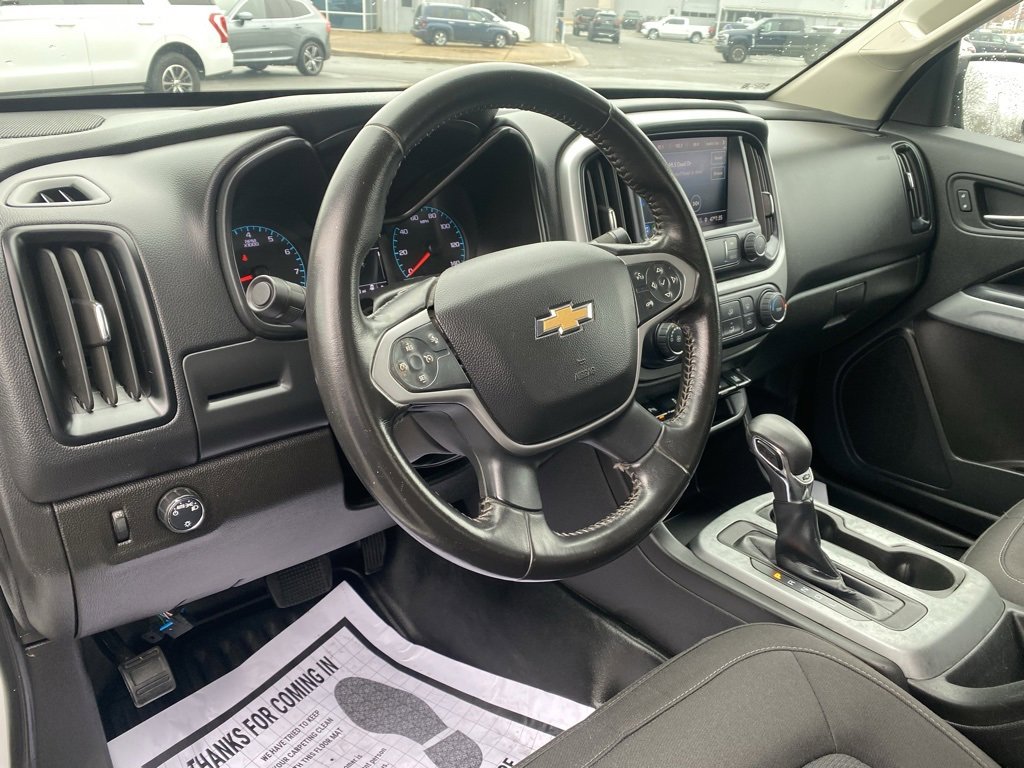 Used 2022 Chevrolet Colorado LT w/ Fleet Safety Package image 12