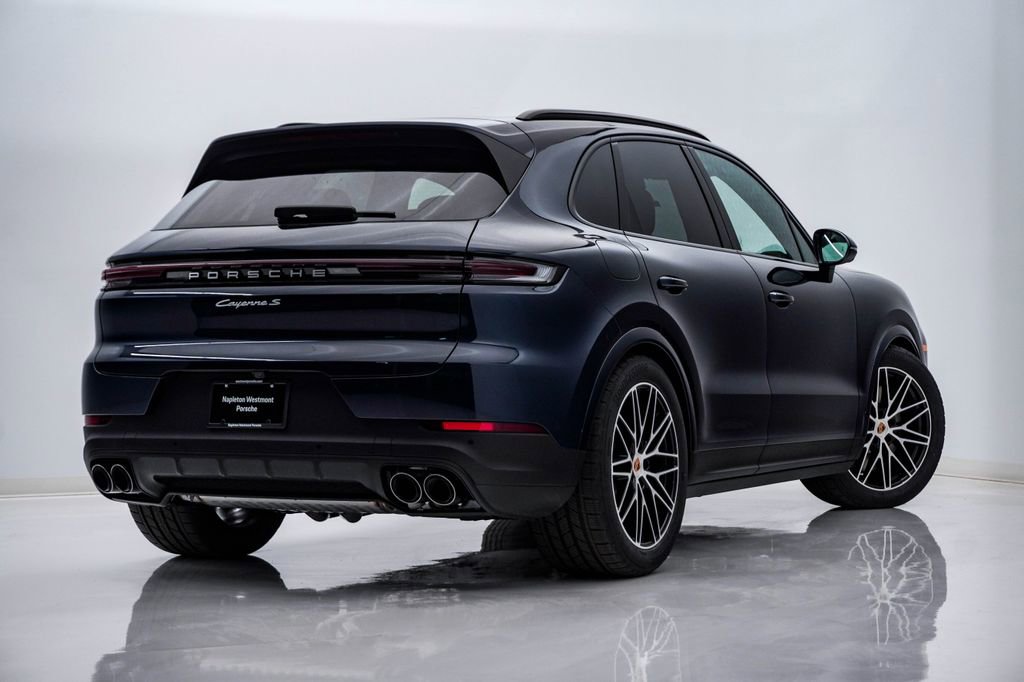 New 2026 Porsche Cayenne S image 11