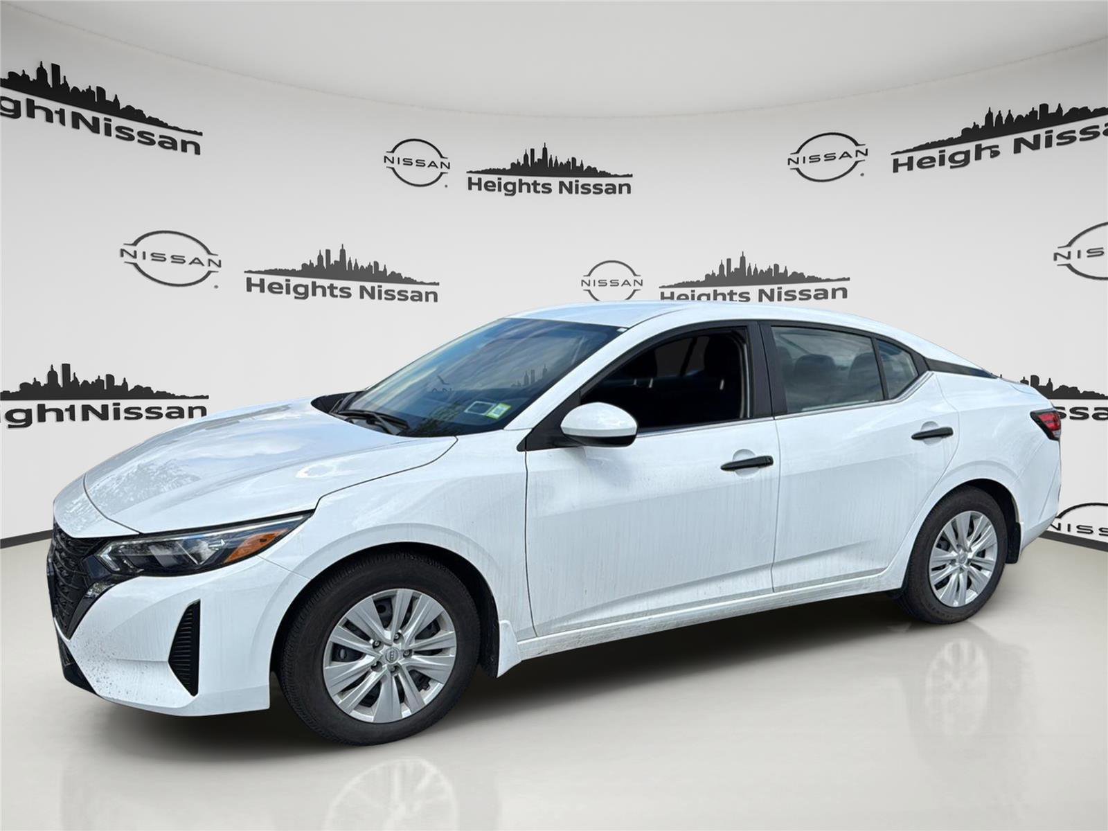 Used 2025 Nissan Sentra S FWD image 2