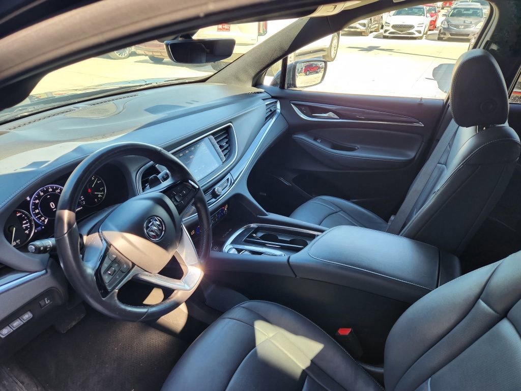 Used 2024 Buick Enclave Premium image 9