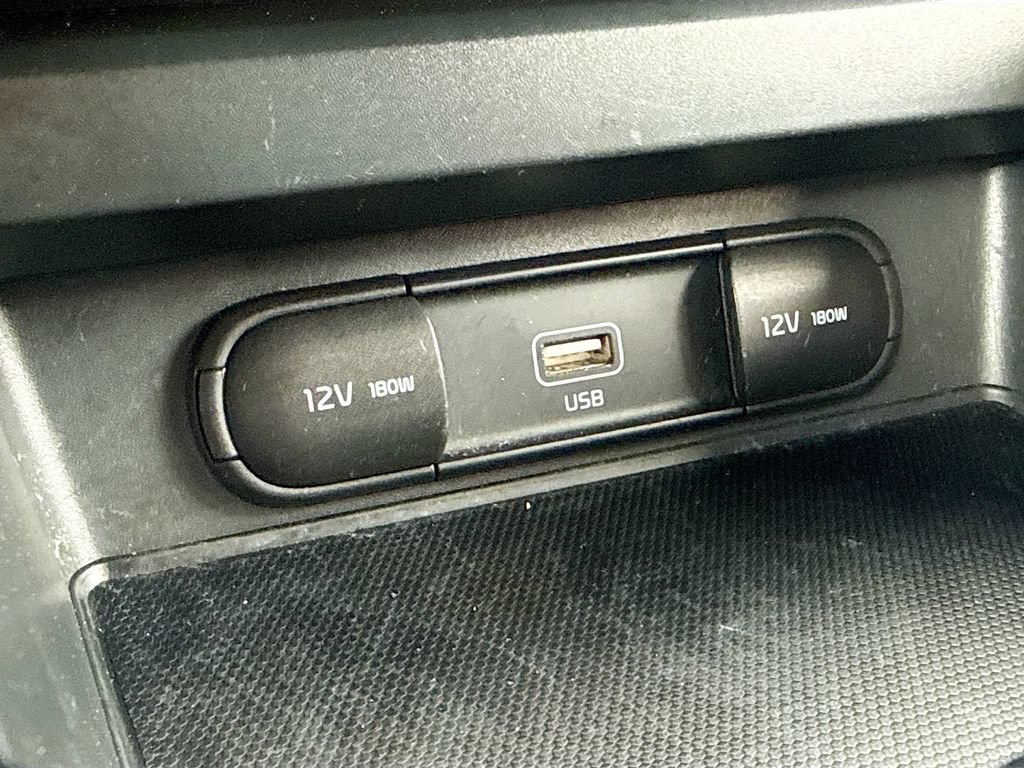 Used 2020 Kia Soul LX FWD image 35