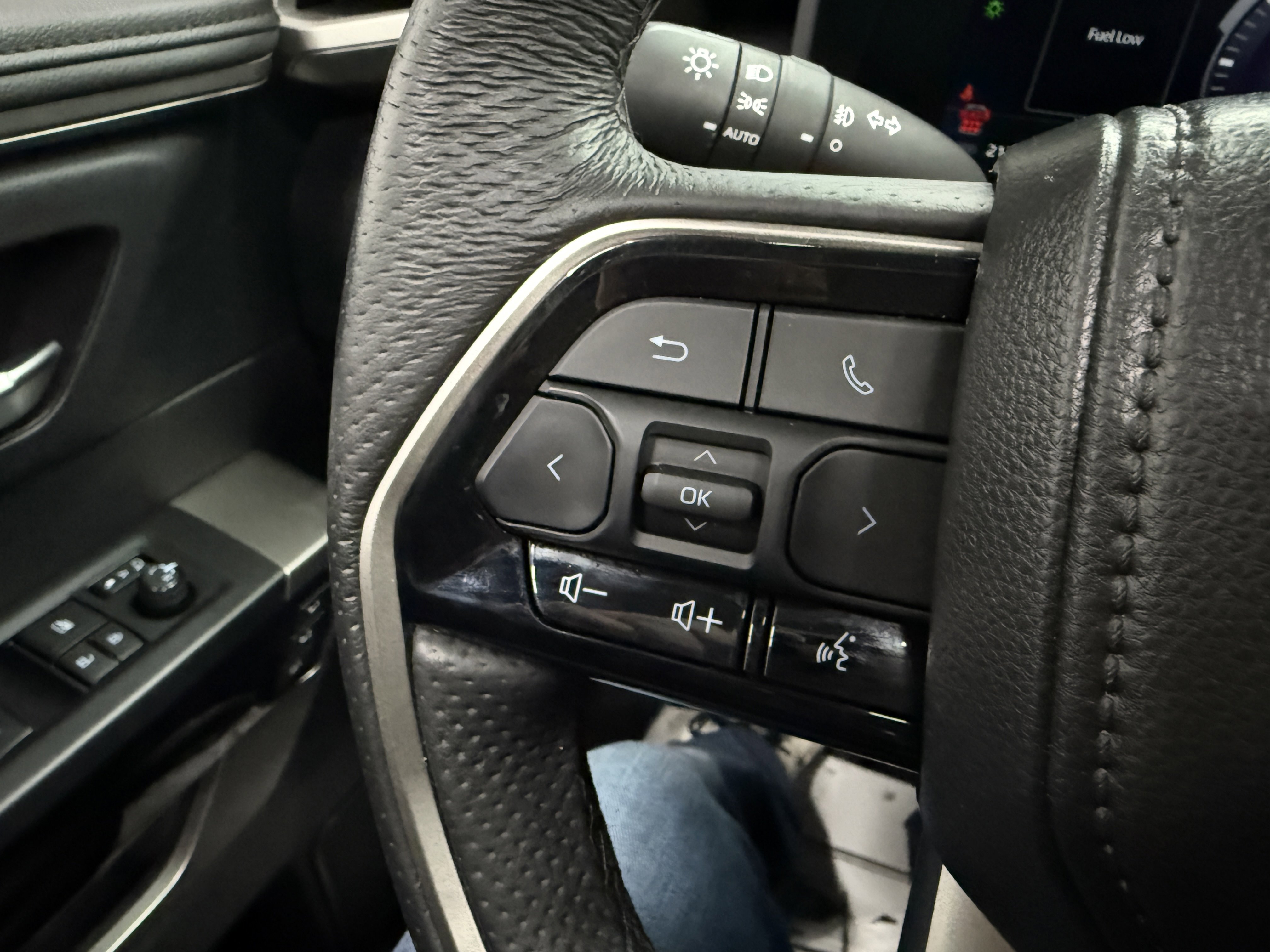 Used 2024 Toyota Sequoia Limited image 16